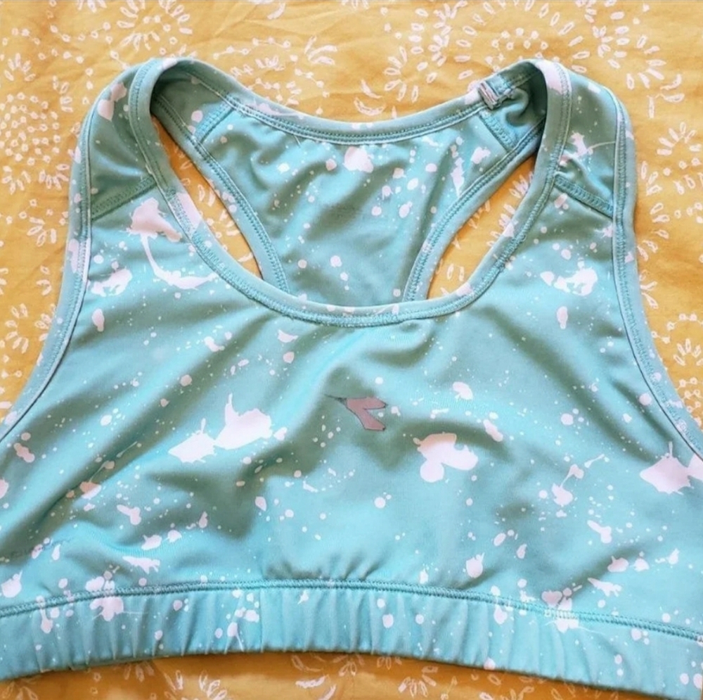 Diadora sports bra